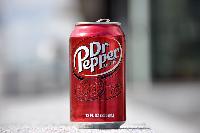 does coke or pepsi own dr pepper