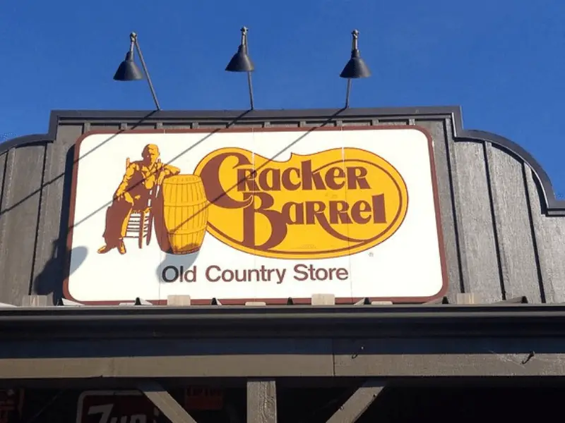 What Time Does Cracker Barrel Start Serving Lunch? - Growing Savings